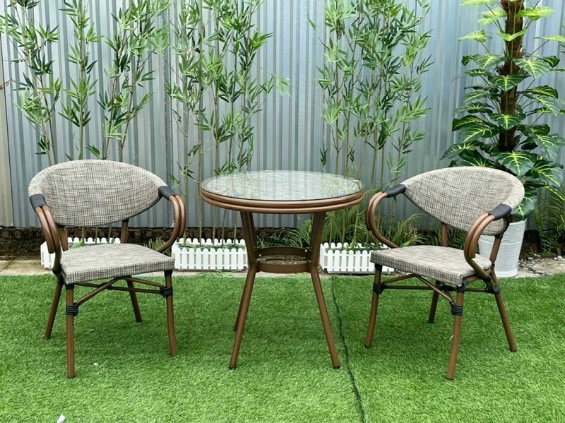 bàn ghế cafe hợp phong thủy